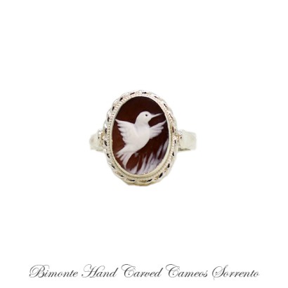 ''Hummingbird'' Cameo Ring