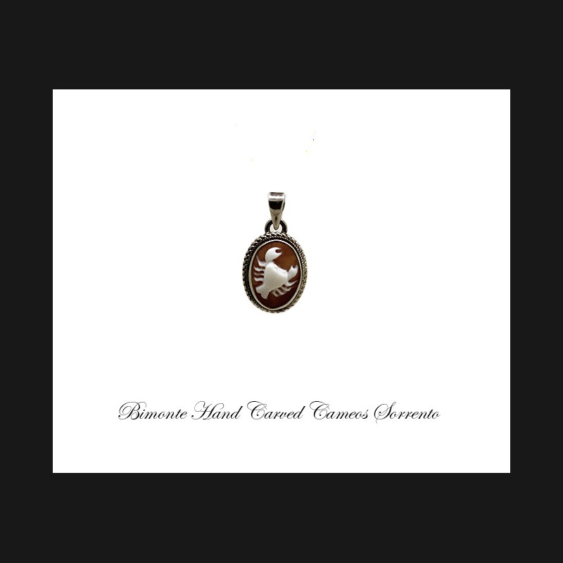 ''Crab'' Cameo Pendant