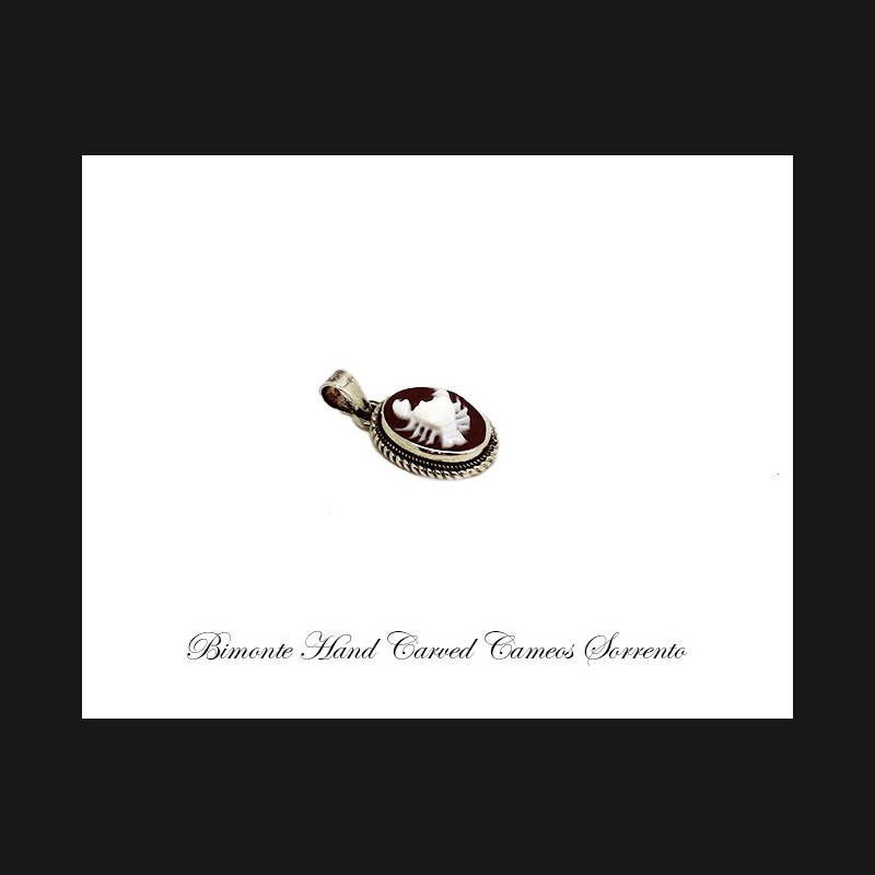 ''Crab'' Cameo Pendant