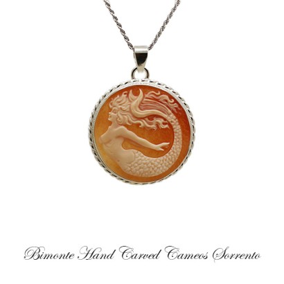 ''Siren of Sorrento'' Cameo Necklace