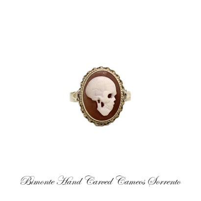 ''Memento Mori'' Cameo Ring