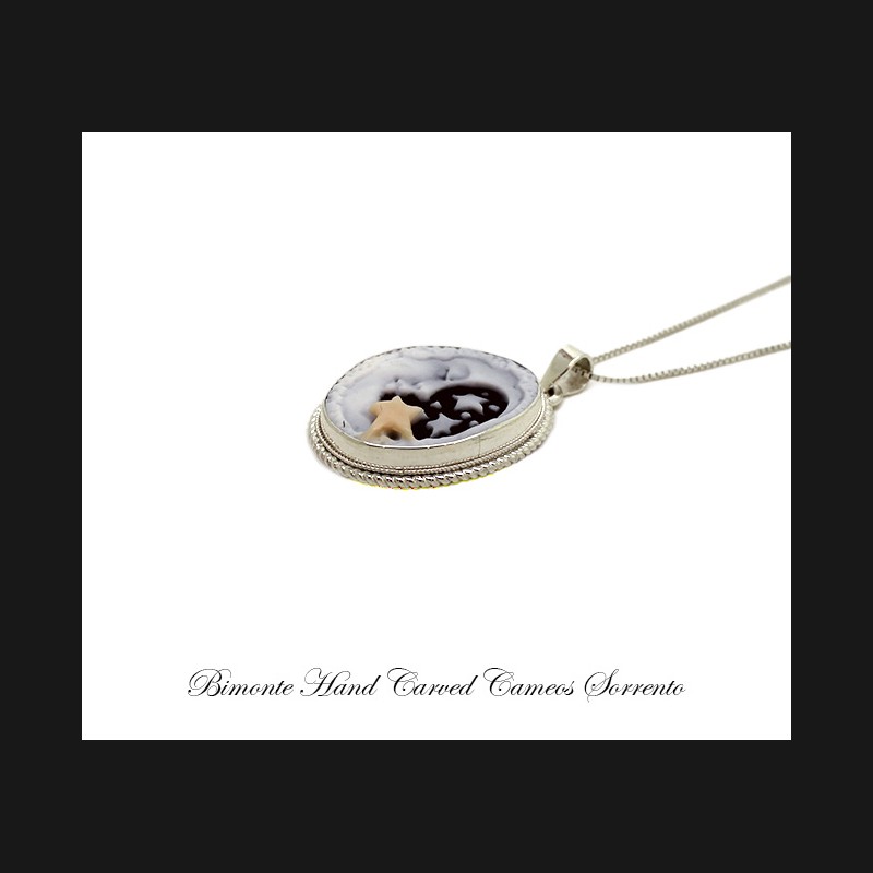 ''Moon&Stars'' Cameo Necklace