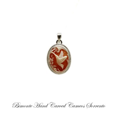 ''Hummingbird'' Cameo Pendant