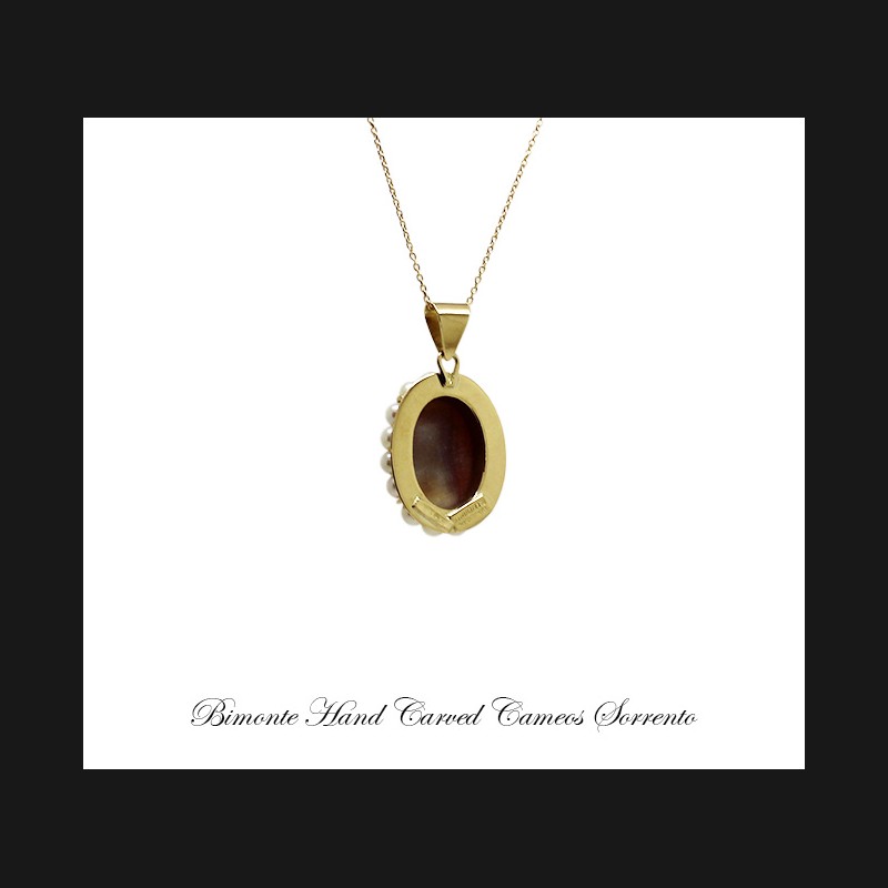 ''Diana'' Old Cameo Necklace