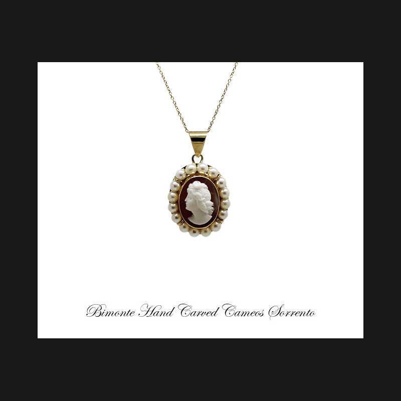 ''Diana'' Old Cameo Necklace