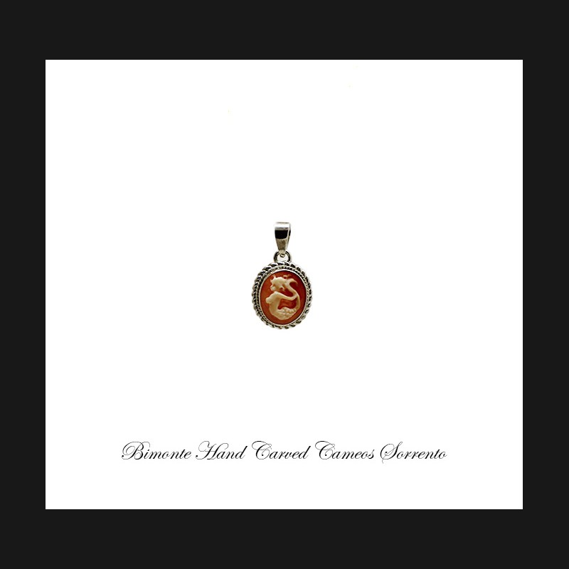 ''Siren of Sorrento'' Cameo Pendant