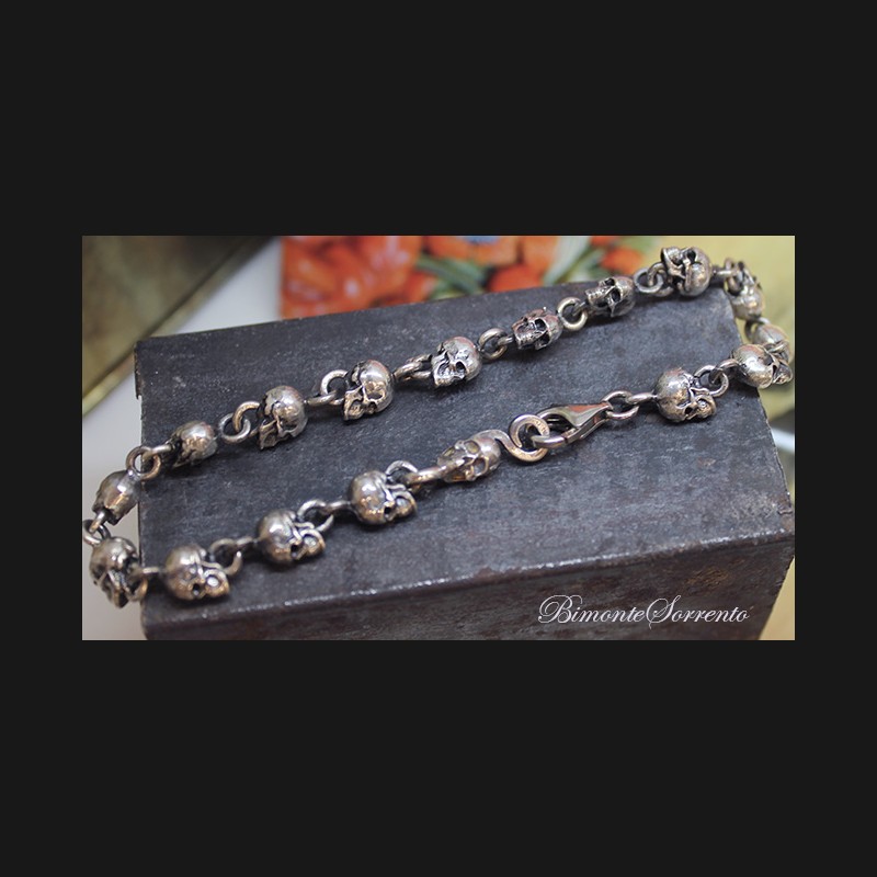 ''Memento Mori'' Bracelet