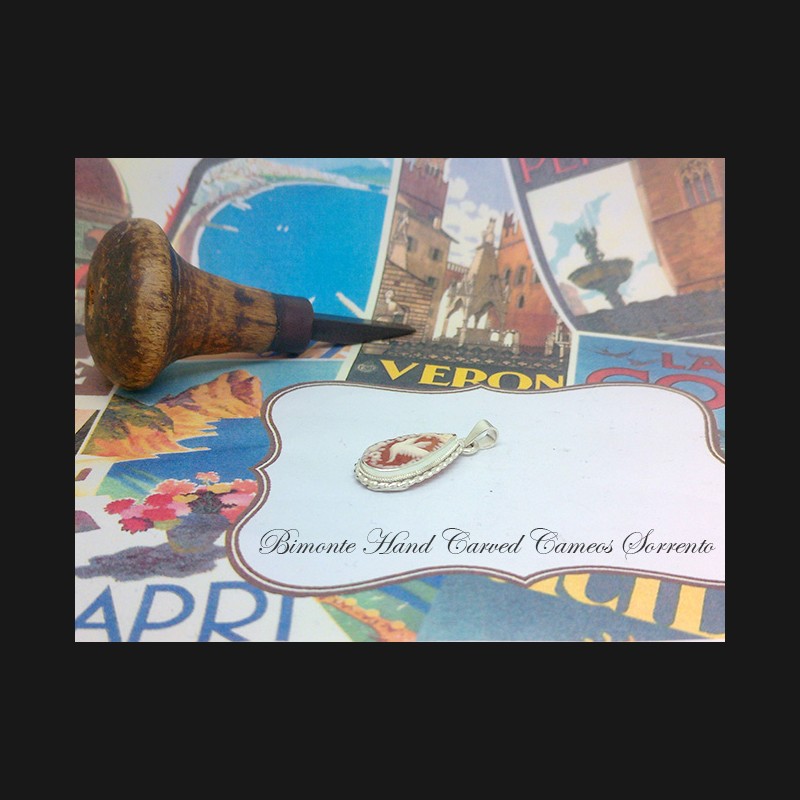 ''Hummingbird'' Cameo Pendant