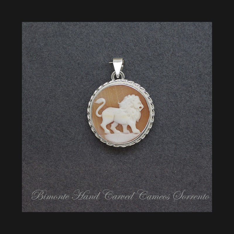 "Lion" Cameo Pendant