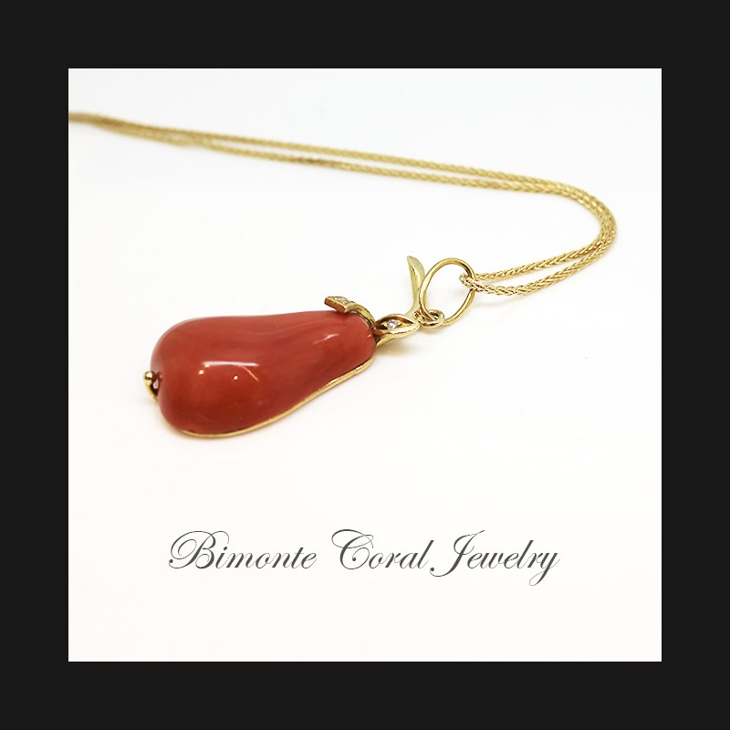 "La Pera" Coral Necklace