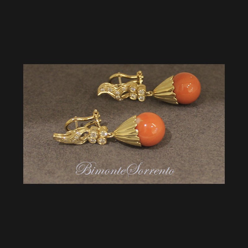 "Palletta Regina" Coral Earrings