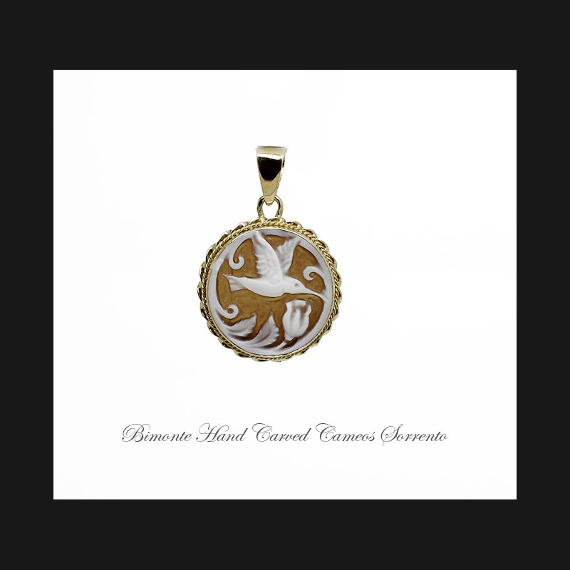"The Hummingbird" Cameo pendant
