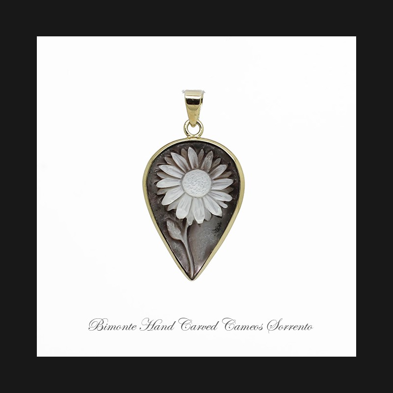 "Bright Daisy" Cameo Pendant