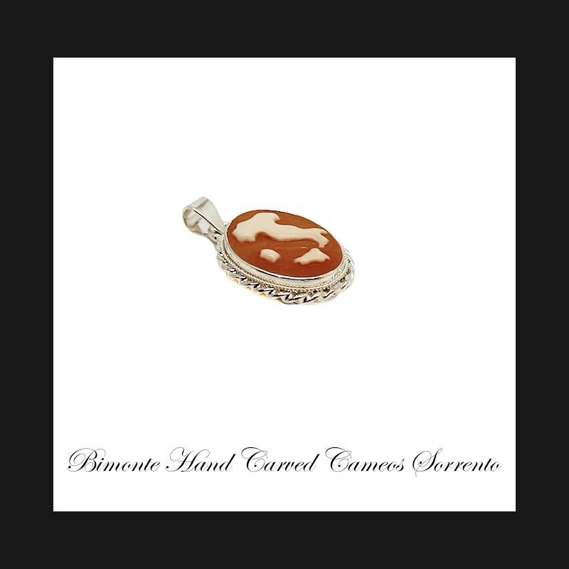 "Italia"Cameo Pendant