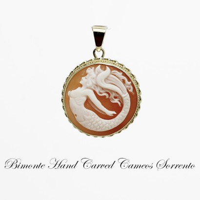 "The Siren of Sorrento" Cameo Pendant
