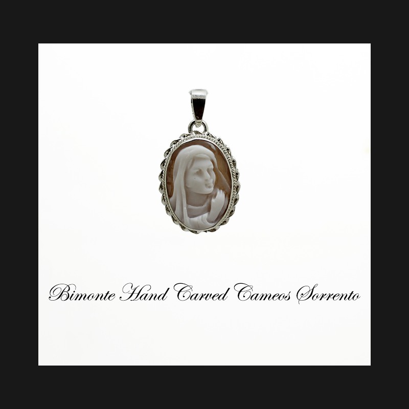 "Vergine Maria" Cameo Pendant
