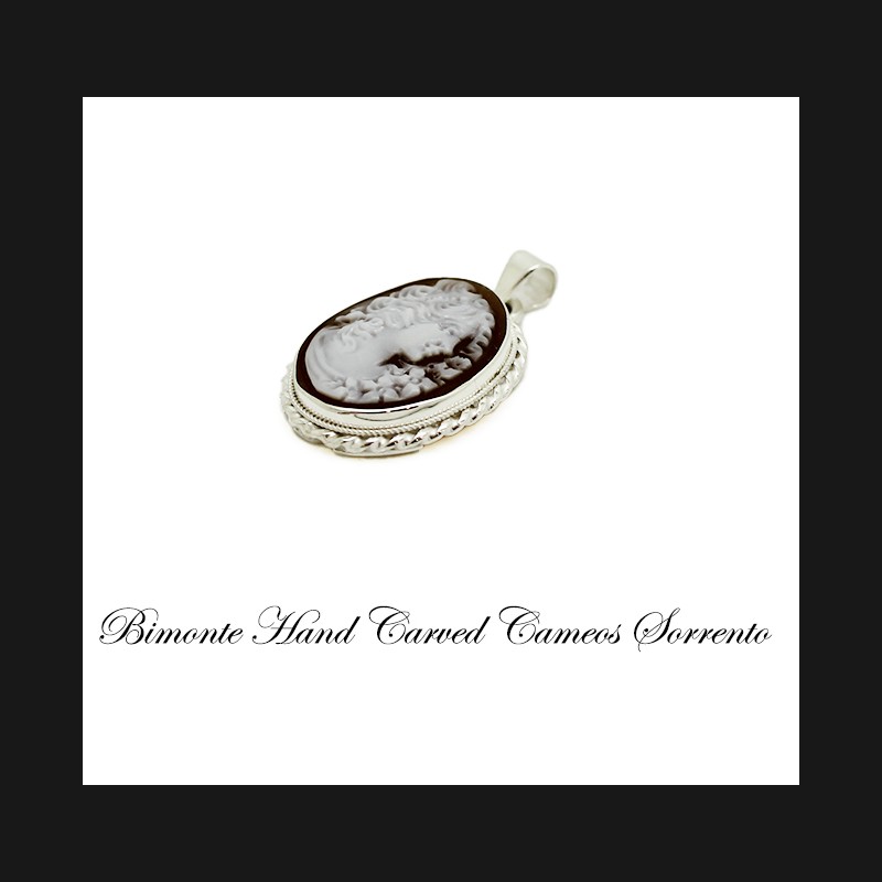 "Bella Flora" Cameo Pendant