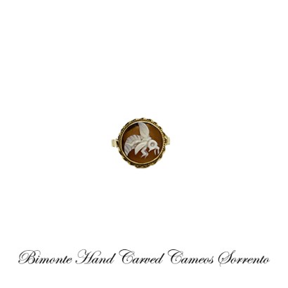 ''Bee'' Cameo Ring