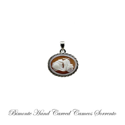 ''Vespa'' Cameo Pendant