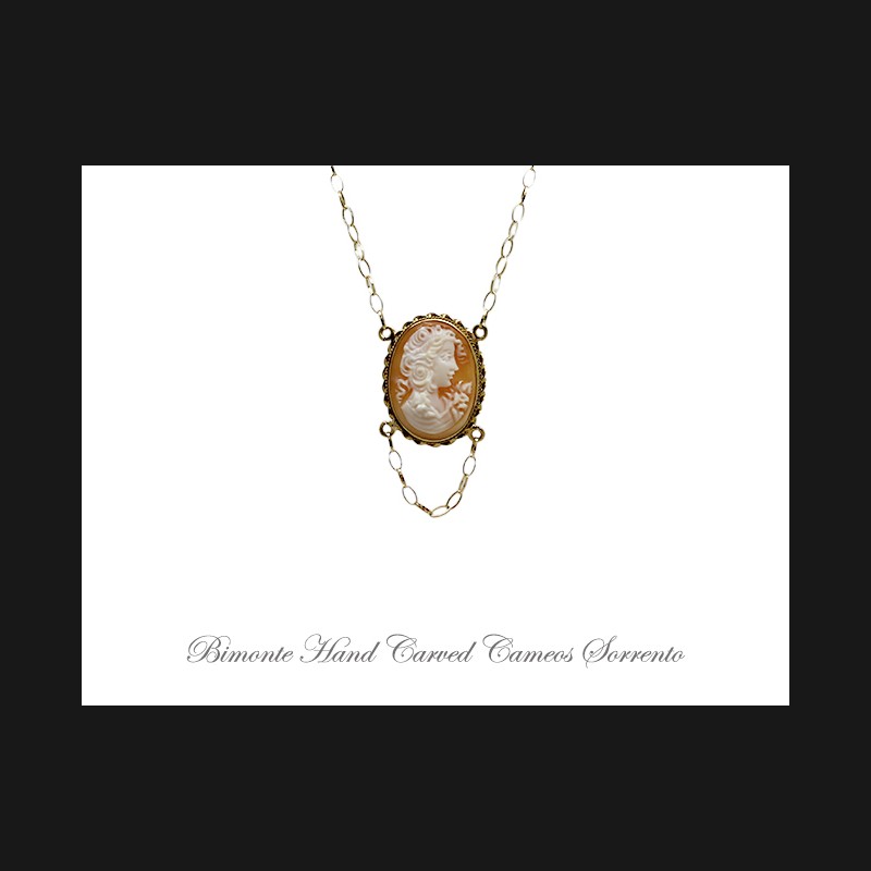''Classica'' Cameo Necklace