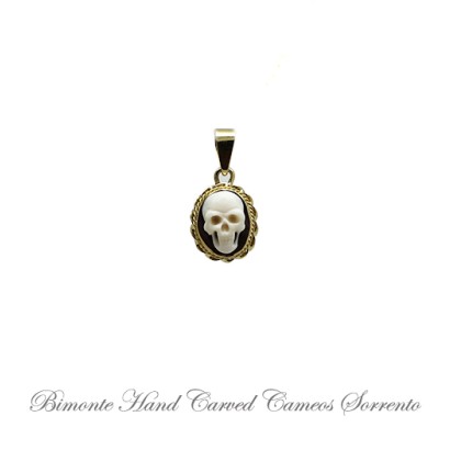 ''Memento Mori'' Cameo Pendant