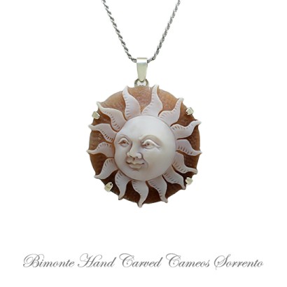 ''Sole'' Cameo Necklace