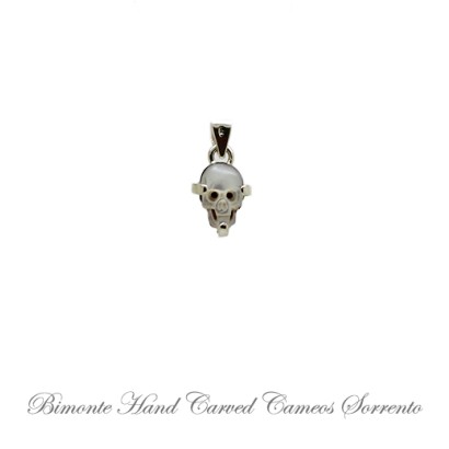 ''Memento Mori'' Cameo Pendant
