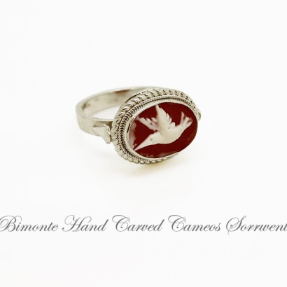 "Hummingbird" Cameo Ring