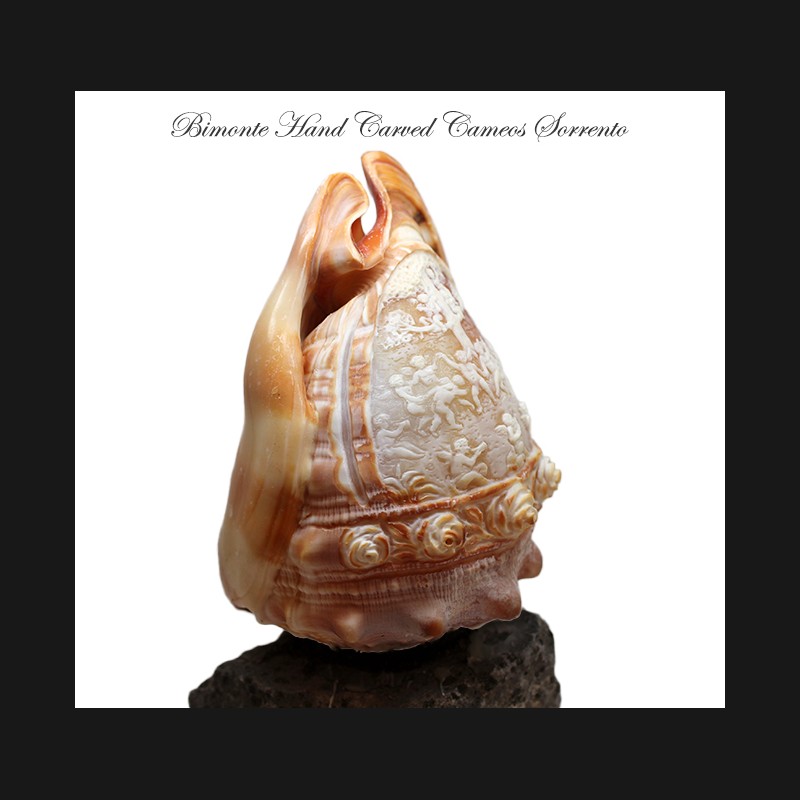 ''La Danza dei Puttini'' Cameo Shell Art