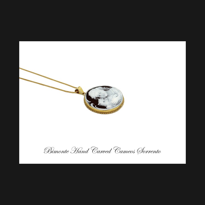 ''Purr...fect Moment'' Cameo Necklace