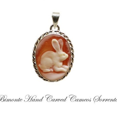 "Rabbit"Cameo Pendant