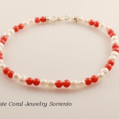 Coral and Pearls Bracelet